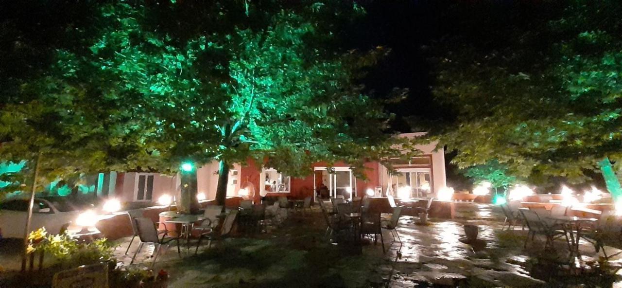 Περι Ανεμων Hotel Zervi Екстериор снимка
